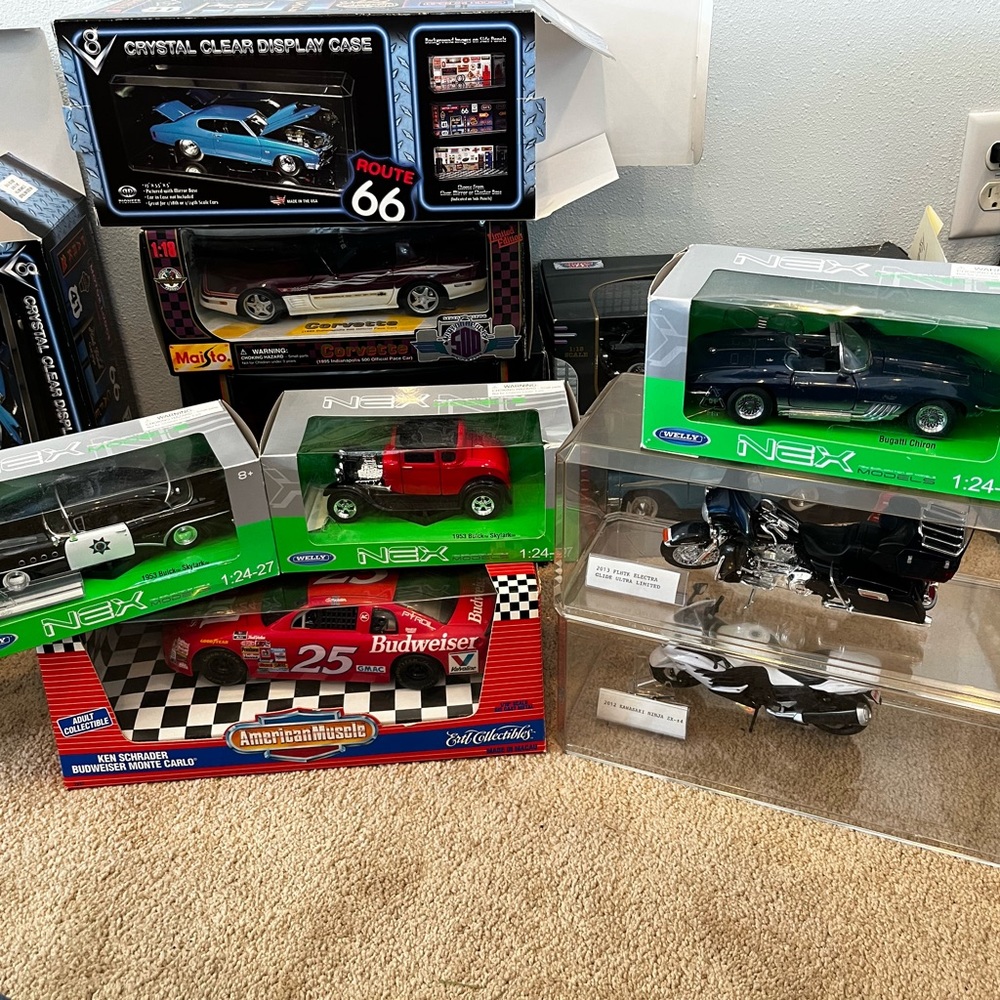 Diecast Car and Bike Lot